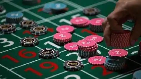 VIP ကစားသူများ Live Casino တွင် ကစားနေသောမြင်ကွင်း